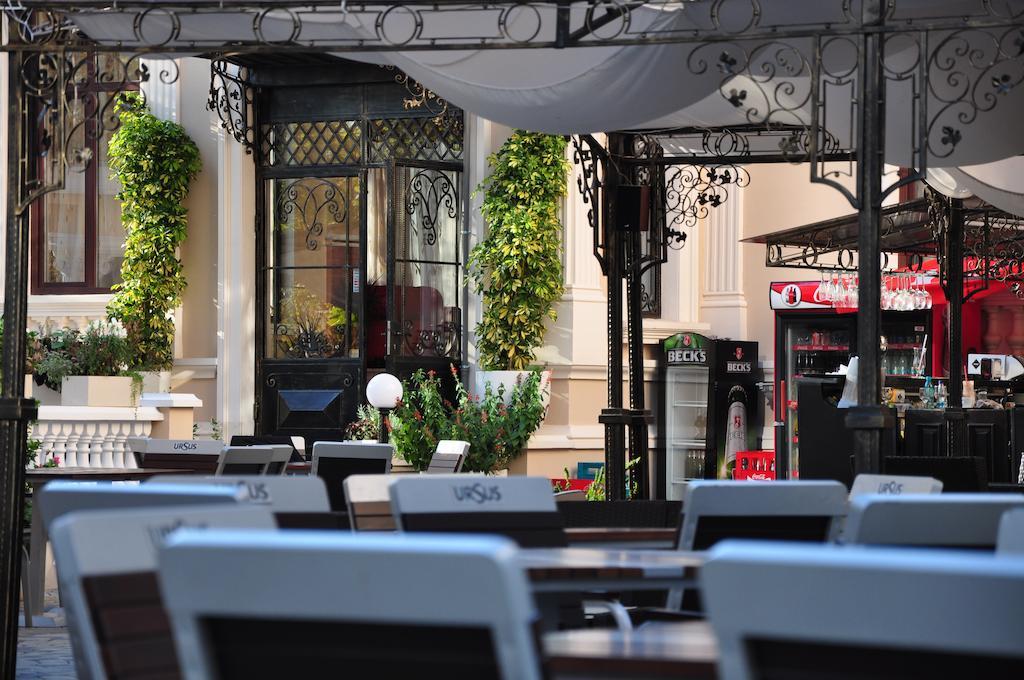 Vigo Grand Hotel Ploieşti Buitenkant foto