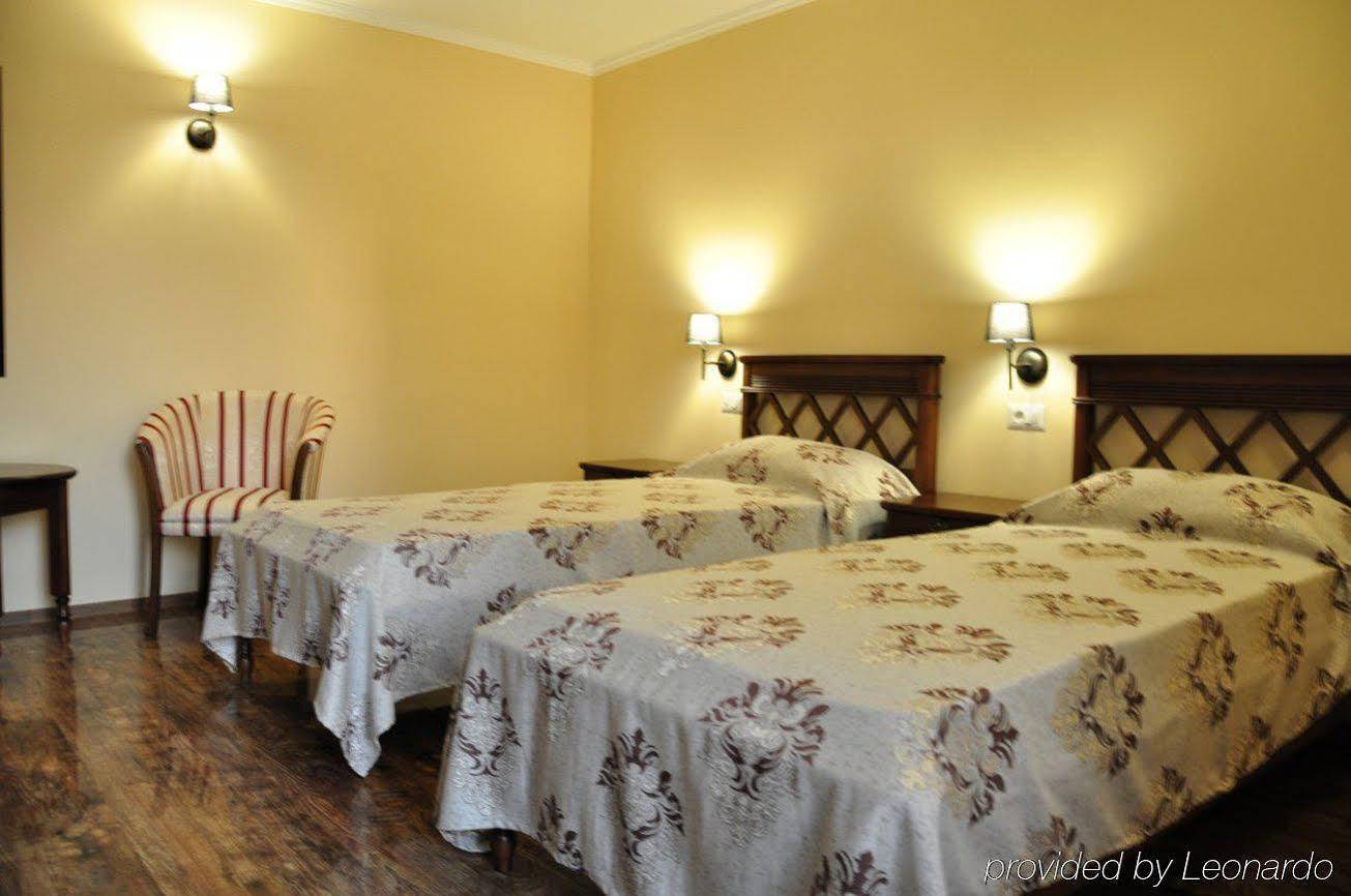 Vigo Grand Hotel Ploieşti Buitenkant foto